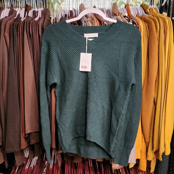 Grana Cashmere Moving Rib V-Neck Sweater - Picture 1 of 7